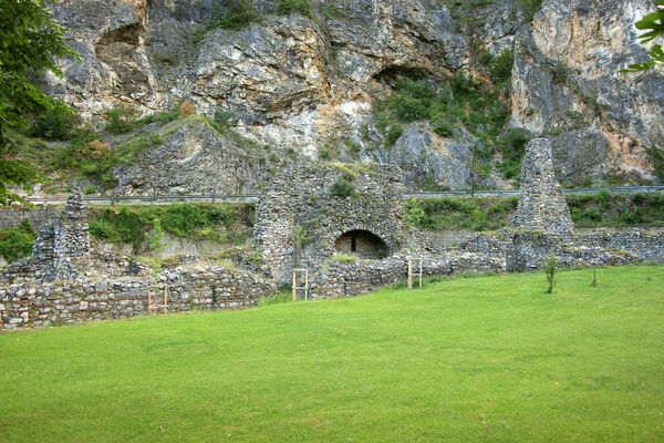 Remains of North Economy Buildings and Living Quarters 