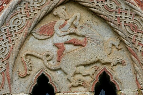 Bifora of the Altar Apse with a Representation of the Fight of Samson with the Lion (?), detail