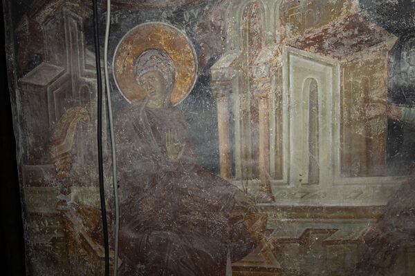 Annunciation, detail
