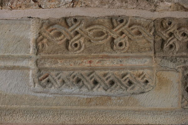 Portal on the southern facade of the narthex, detail