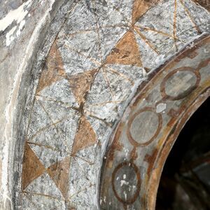 Ornaments, intrados of the entrance between narthex and naos, north side