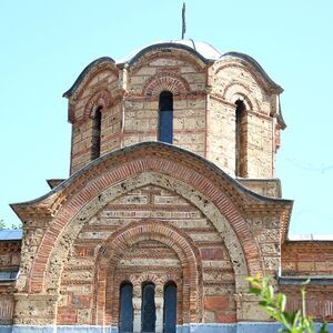 Southern tympanum and the main dome